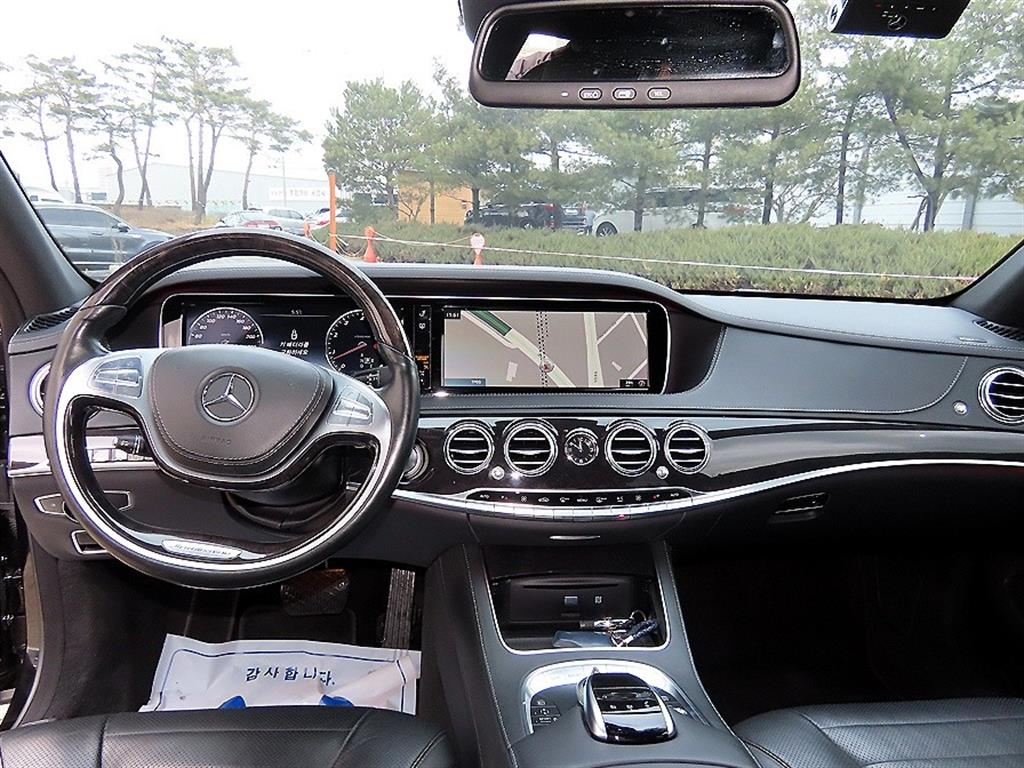 Mercedes Benz S Class - Vista 7