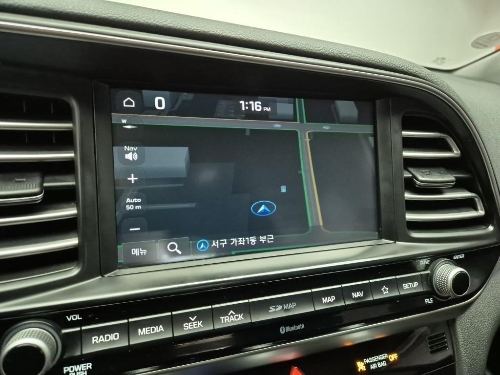 HYUNDAI Avante 2019 Gris - Importación desde Corea - HF Imports Iquique - Foto 13