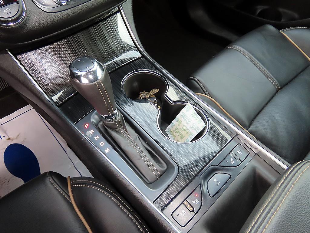 Chevrolet Impala - Vista 10