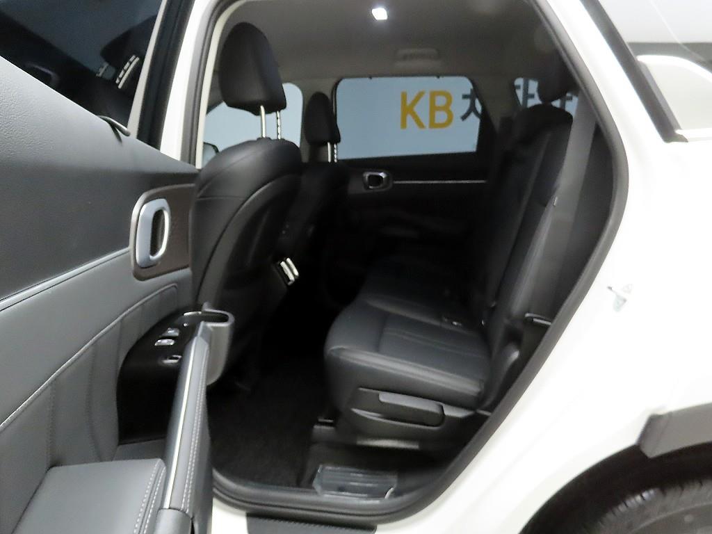 KIA Sorento 2026 Blanco - Importación desde Corea - HF Imports Iquique - Foto 14