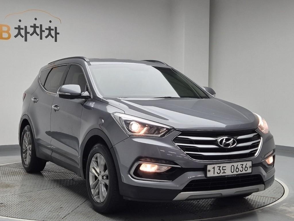 HYUNDAI Santa Fe - Vista 2