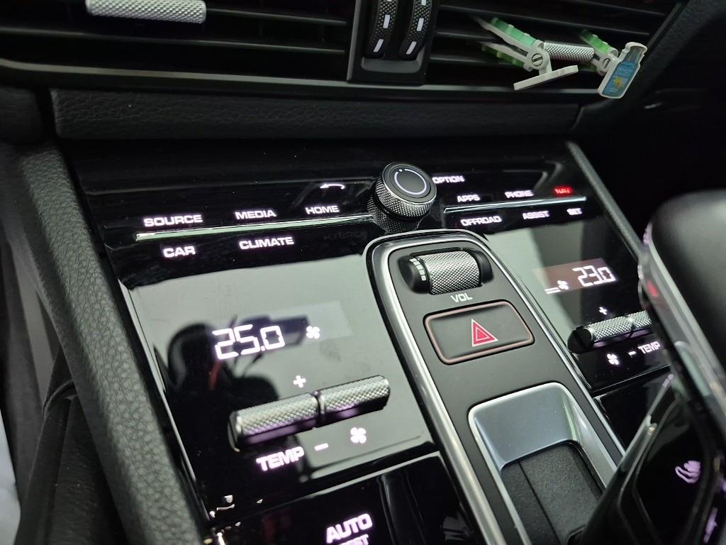 Porsche Cayenne - Vista 10