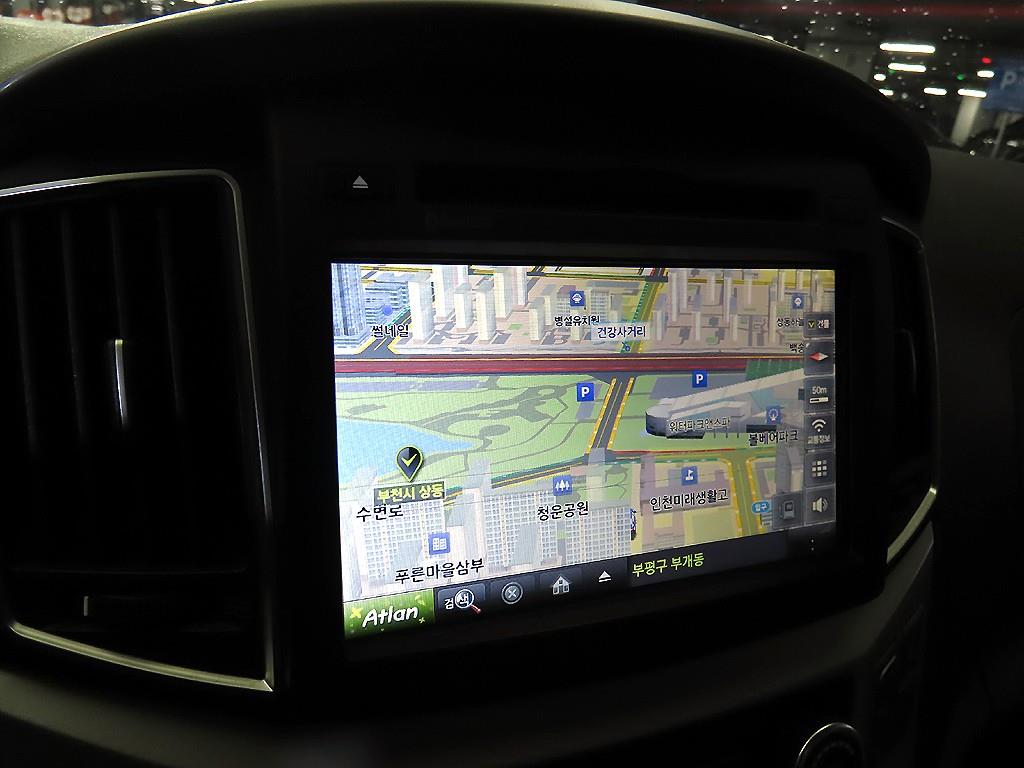 HYUNDAI Starex 2018 Amarillo - Importación desde Corea - HF Imports Iquique - Foto 13