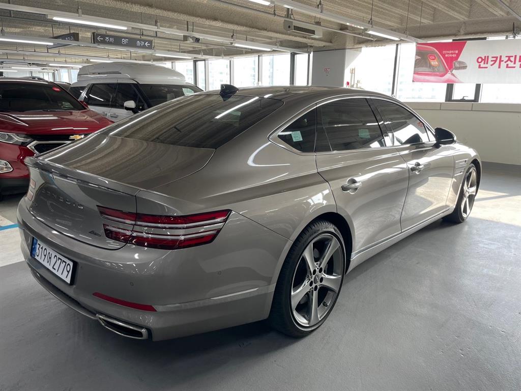 Genesis G80 - Vista 5