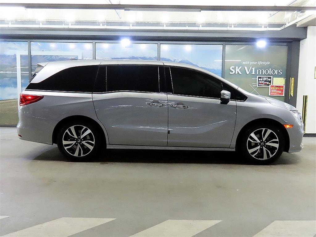 Honda Odyssey - Vista 4
