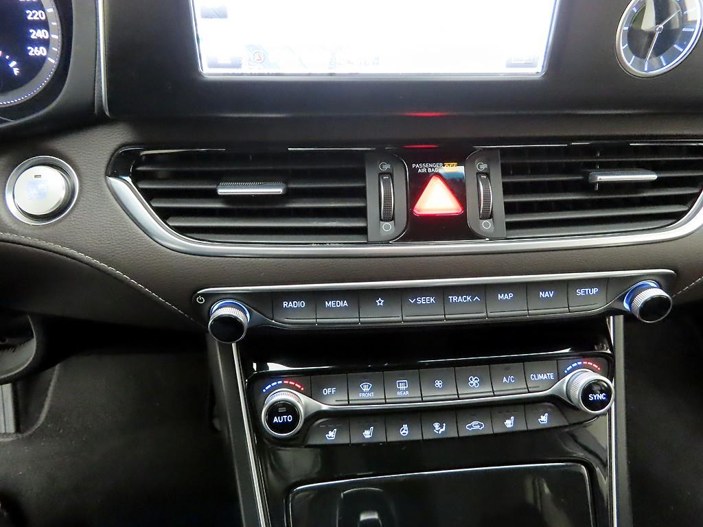 HYUNDAI Grandeur - Vista 9