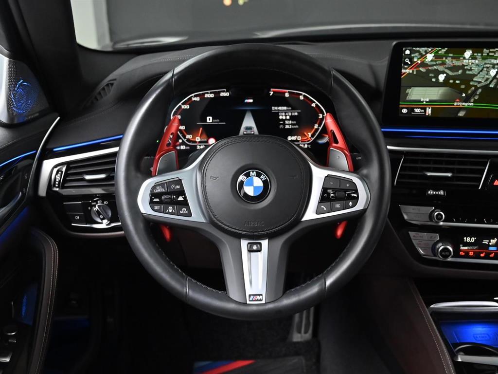 BMW 5 Series 2023 Negro - Importación desde Corea - HF Imports Iquique - Foto 13