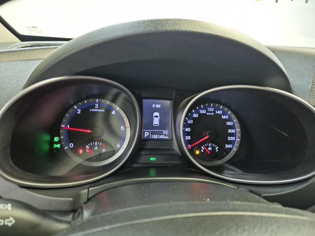 HYUNDAI Santa Fe - Vista 6