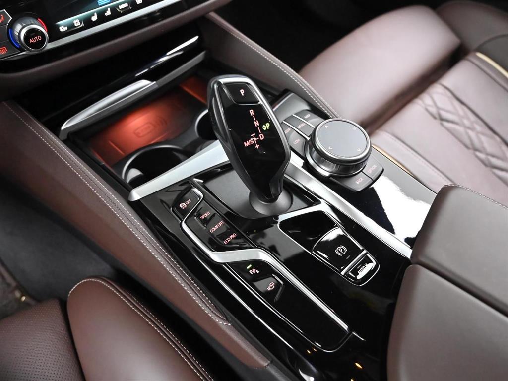 BMW 5 Series 2023 Blanco - Importación desde Corea - HF Imports Iquique - Foto 9