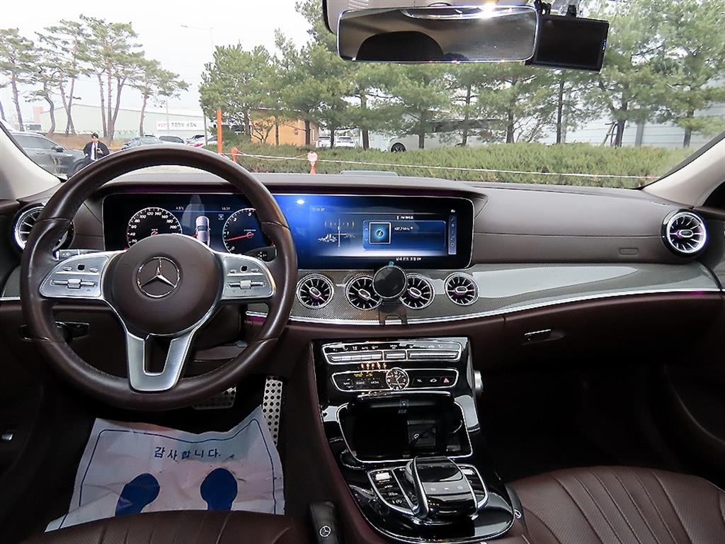 Mercedes Benz CLS Class - Vista 7