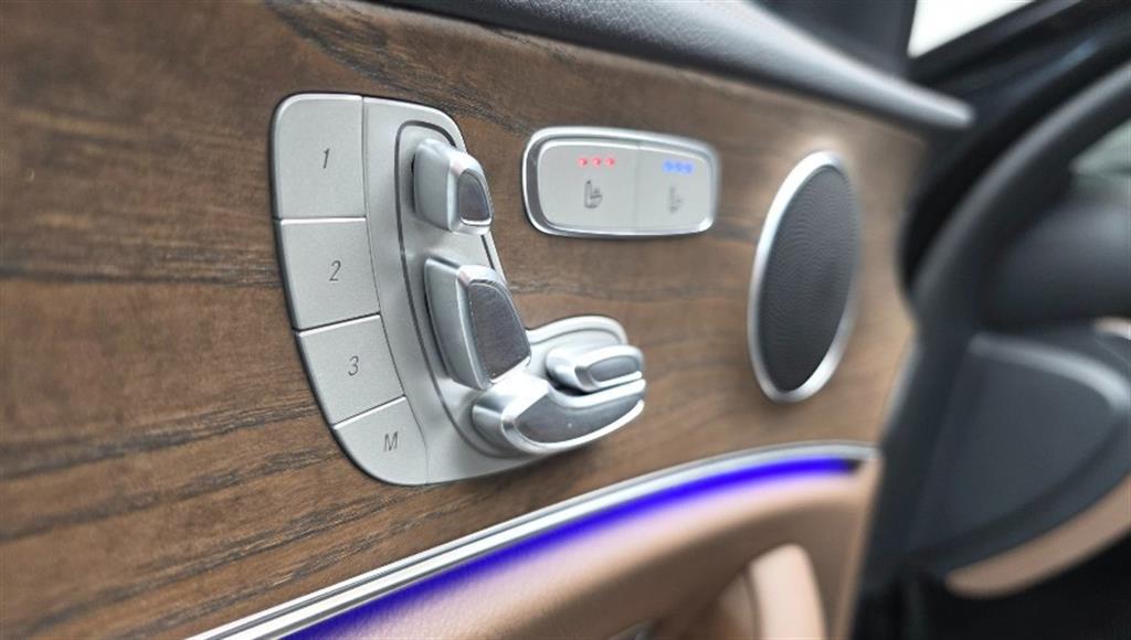 Mercedes Benz E class 2023 Negro - Importación desde Corea - HF Imports Iquique - Foto 19