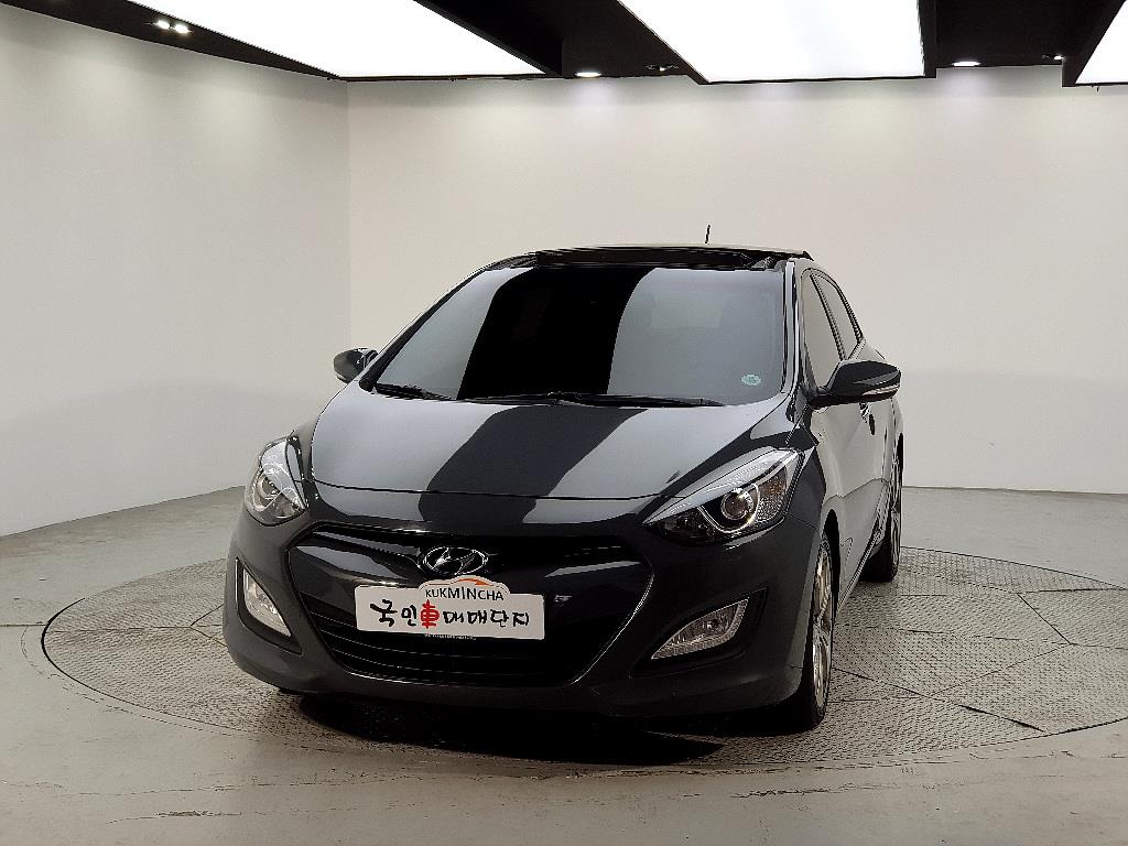 HYUNDAI i30 - Vista 2