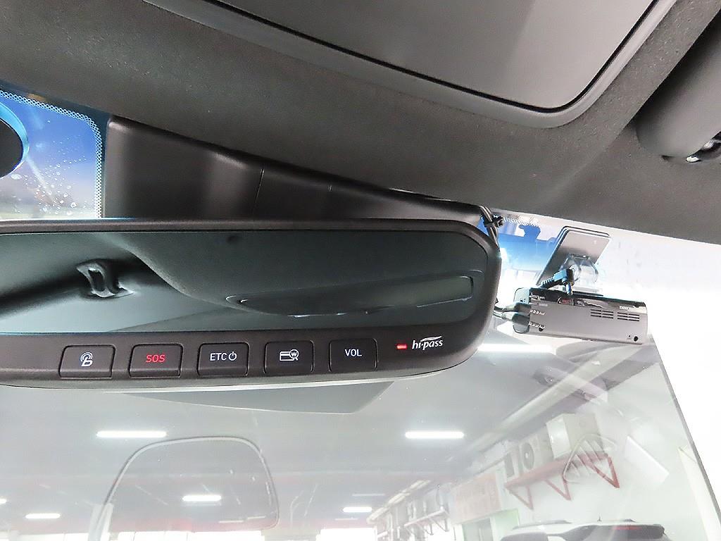 HYUNDAI Veloster 2021 Blanco - Importación desde Corea - HF Imports Iquique - Foto 13