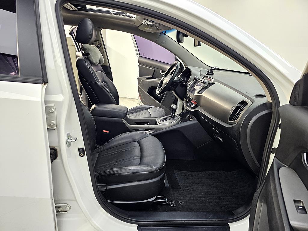 KIA Sportage - Vista 11