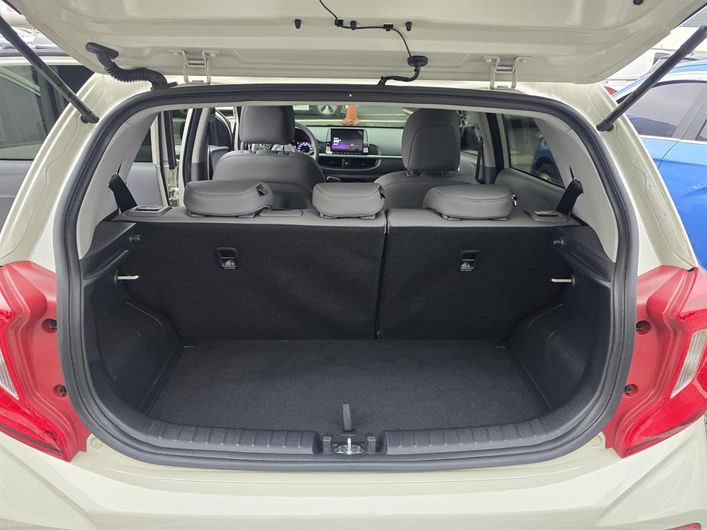 KIA Morning - Vista 11