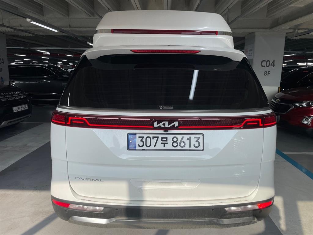 KIA Carnival - Vista 4