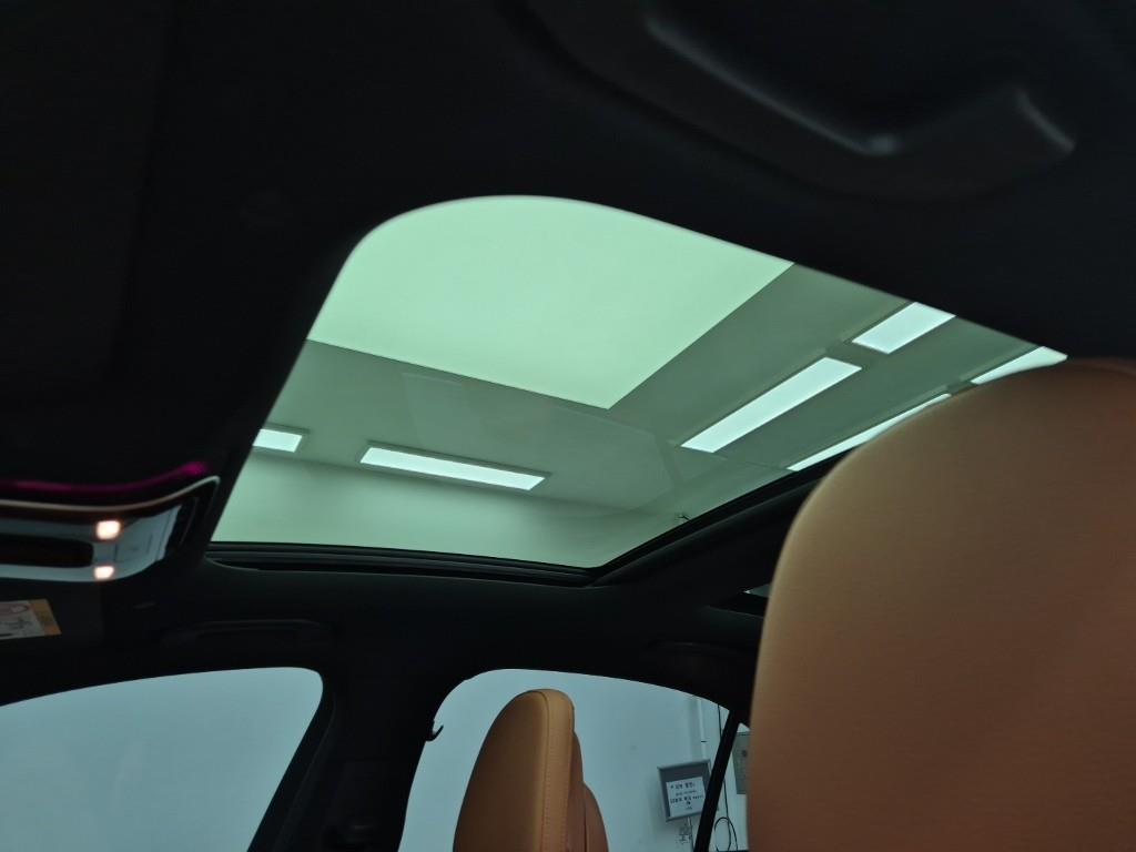 Mercedes Benz C Class 2022 Blanco - Importación desde Corea - HF Imports Iquique - Foto 13