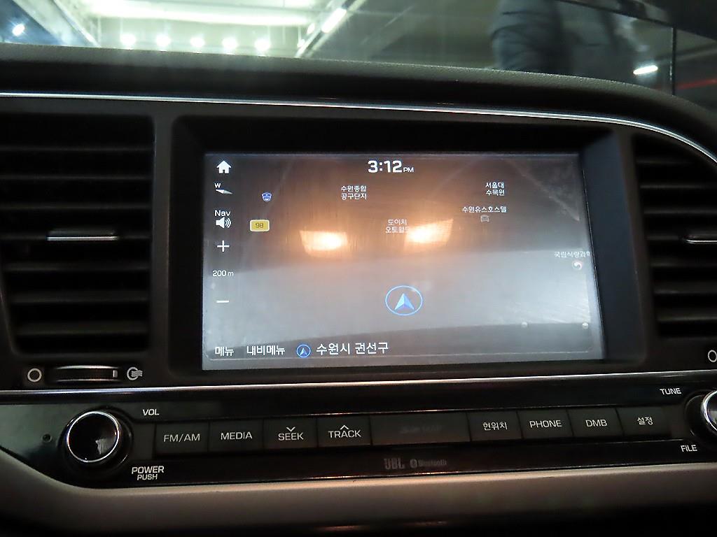 HYUNDAI Avante 2017 Negro - Importación desde Corea - HF Imports Iquique - Foto 13