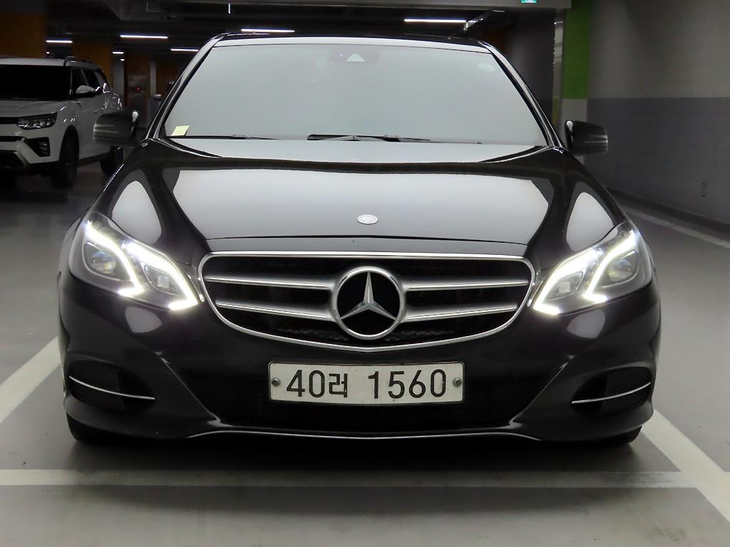Mercedes Benz E class - Vista 2