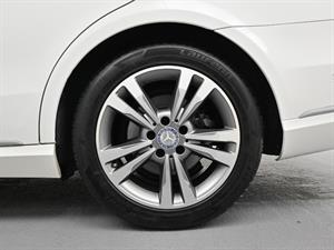 Mercedes Benz E class - Vista 6