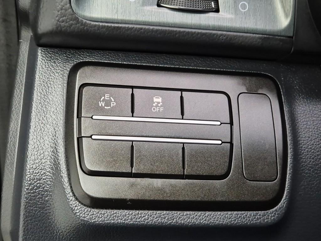 Ssangyong Tivoli 2018 Gris - Importación desde Corea - HF Imports Iquique - Foto 17