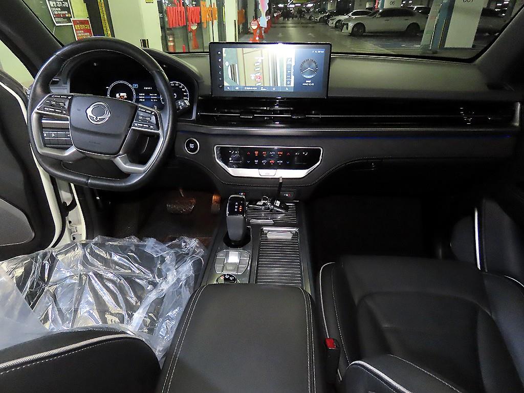 Ssangyong Rexton - Vista 10