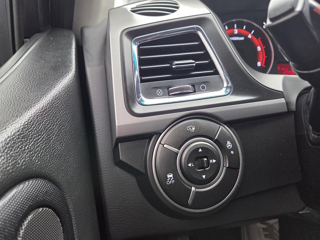 Ssangyong Korando - Vista 11