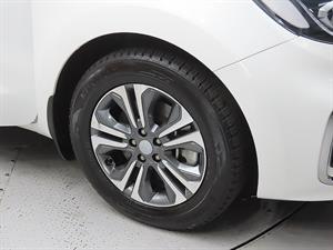 KIA Carnival - Vista 10