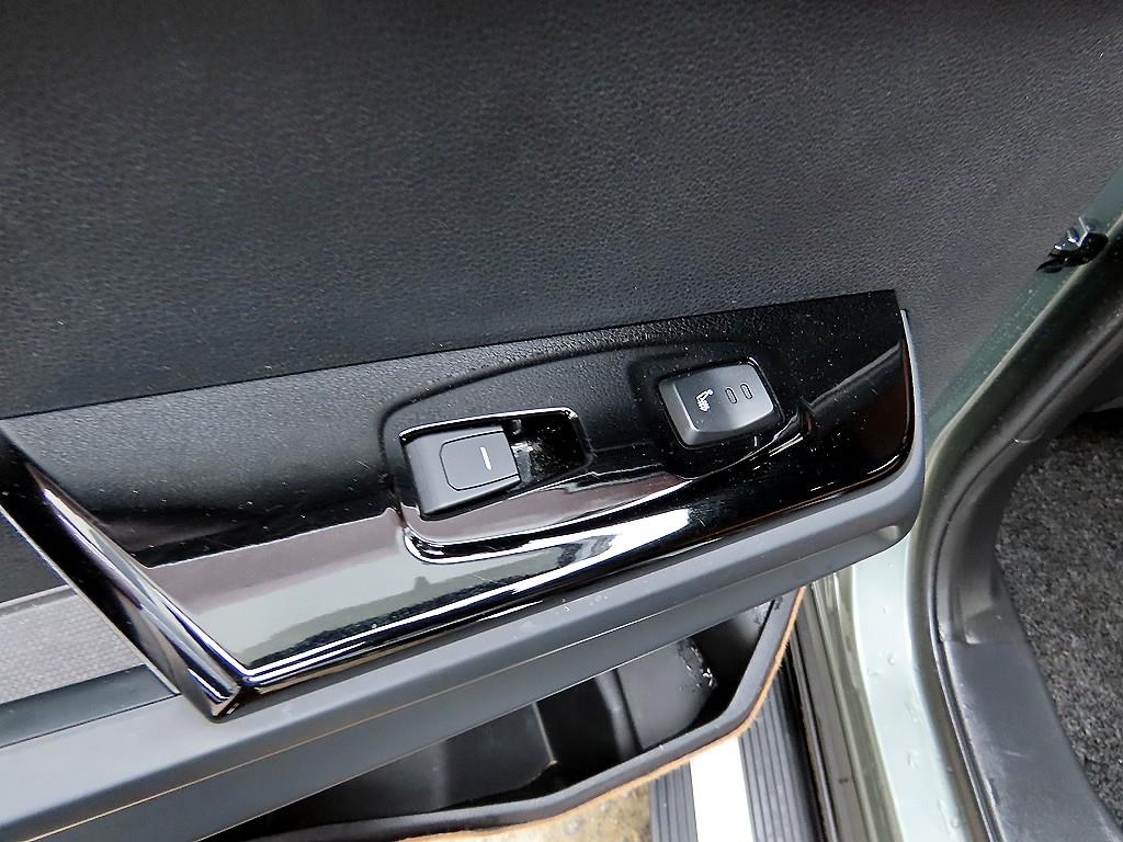 Ssangyong Torres 2023 Gris - Importación desde Corea - HF Imports Iquique - Foto 16