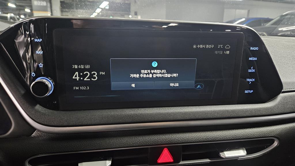 HYUNDAI Sonata - Vista 10