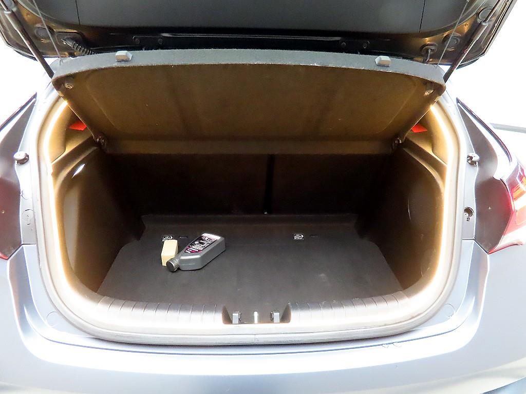 HYUNDAI Veloster 2018 Negro - Importación desde Corea - HF Imports Iquique - Foto 18