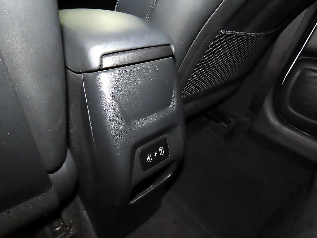 HYUNDAI Venue 2025 - Importación desde Corea - HF Imports Iquique - Foto 17