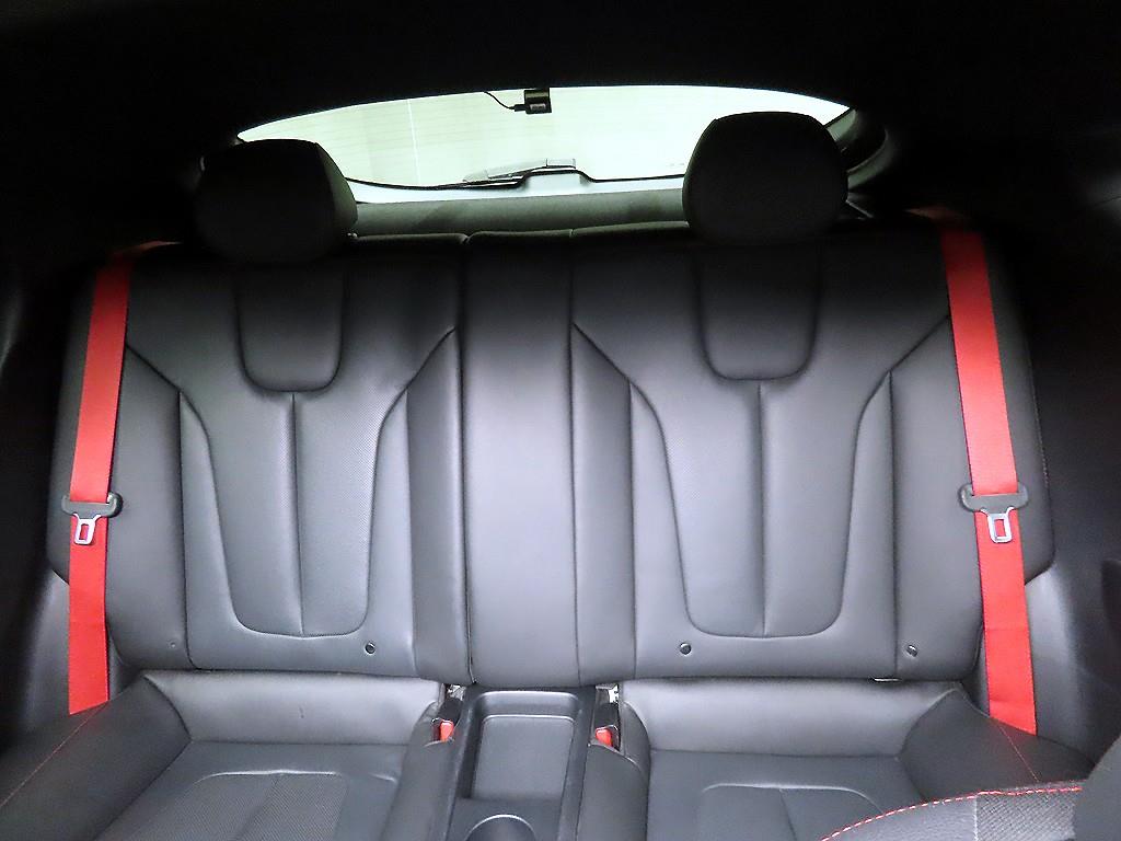 HYUNDAI Veloster - Vista 6