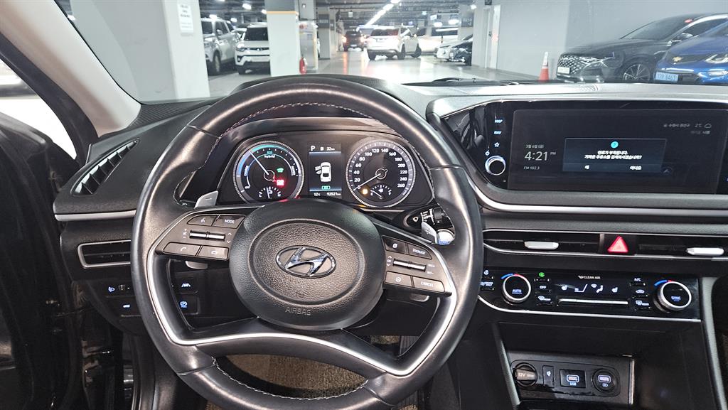 HYUNDAI Sonata - Vista 5