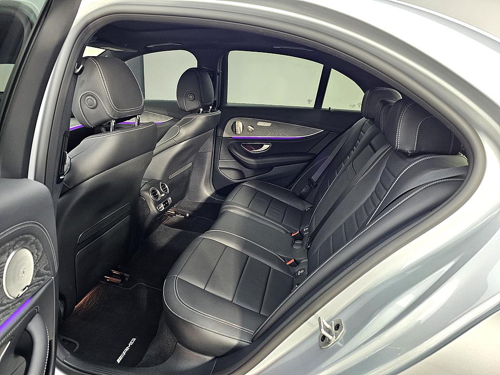 Mercedes Benz E class - Vista 9