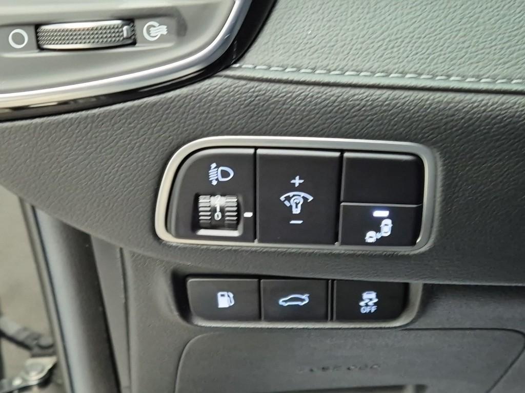 HYUNDAI Grandeur 2018 Negro - Importación desde Corea - HF Imports Iquique - Foto 15