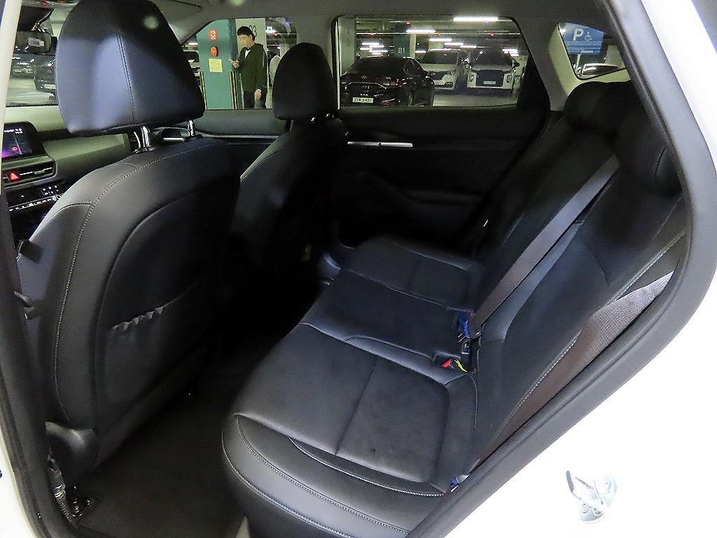 KIA Seltos - Vista 7