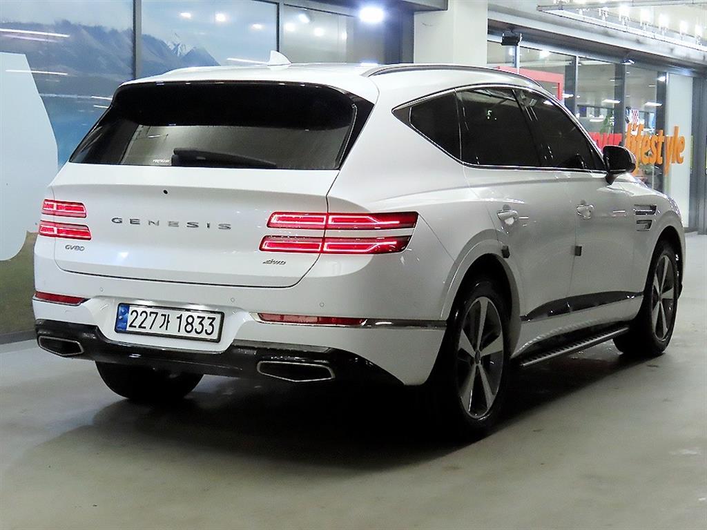 Genesis GV80 - Vista 4