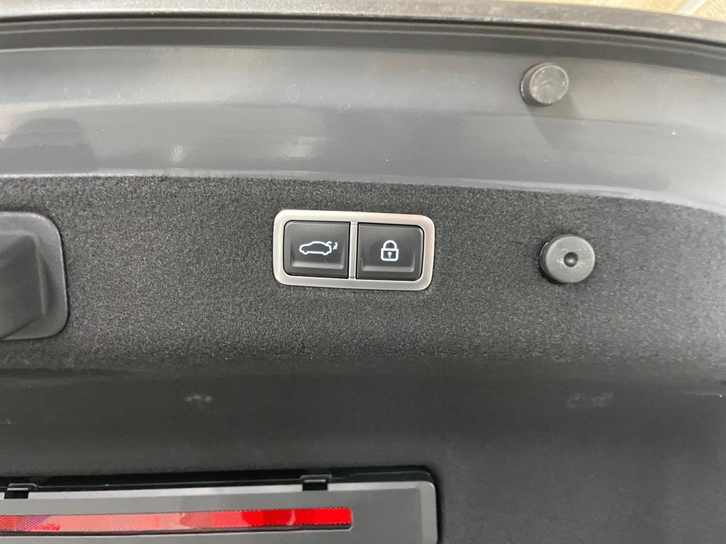 Genesis G70 2022 Gris - Importación desde Corea - HF Imports Iquique - Foto 19