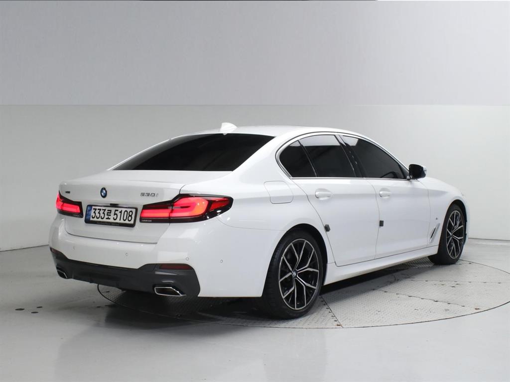 BMW 5 Series - Vista 2