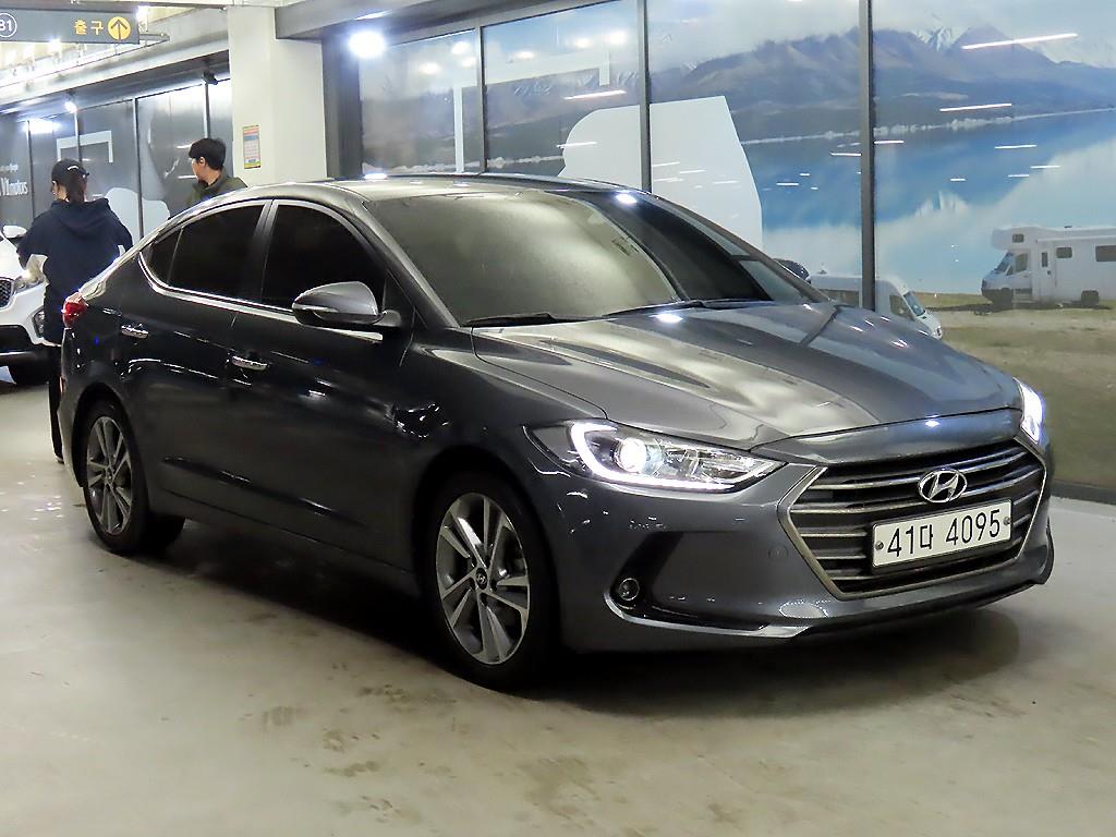 HYUNDAI Avante 2017 Blanco - Importación desde Corea - HF Imports Iquique - Foto 1