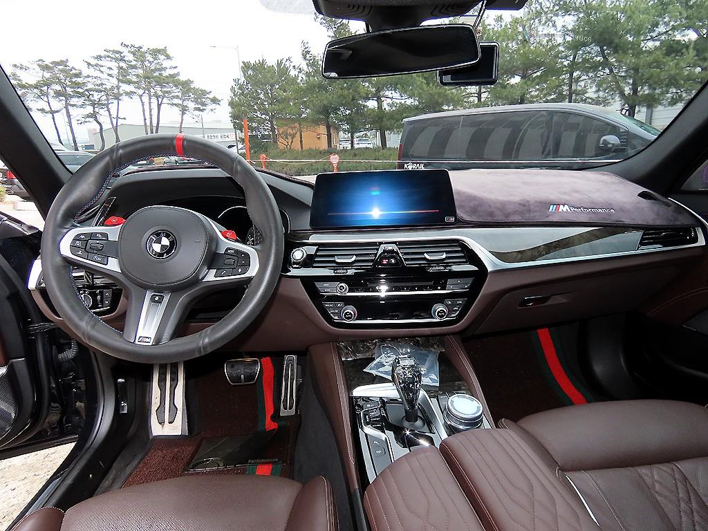 BMW 5 Series - Vista 7