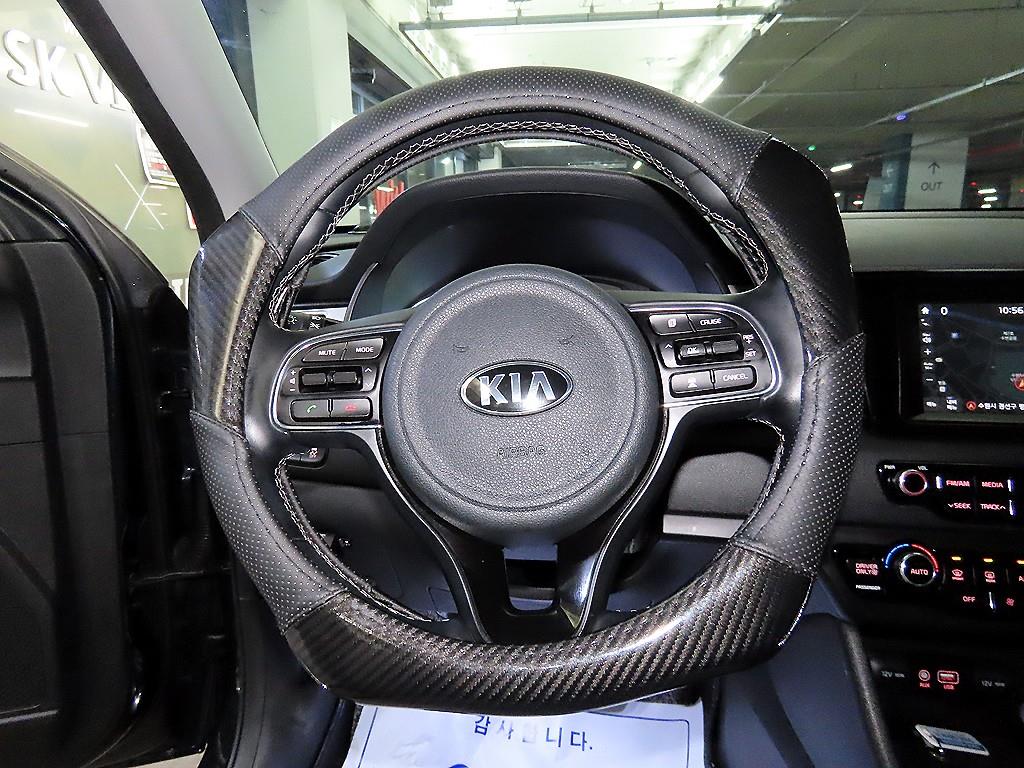 KIA Niro - Vista 8
