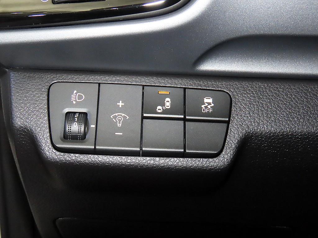 KIA Stonic 2020 Blanco - Importación desde Corea - HF Imports Iquique - Foto 14