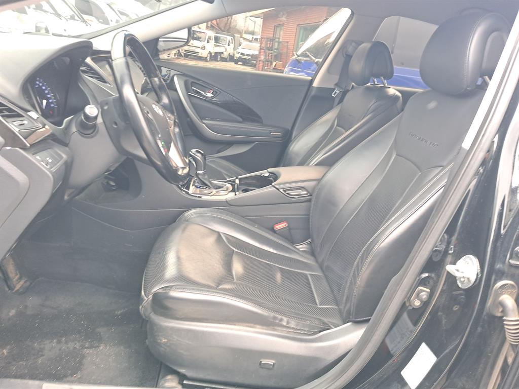 HYUNDAI Grandeur - Vista 6