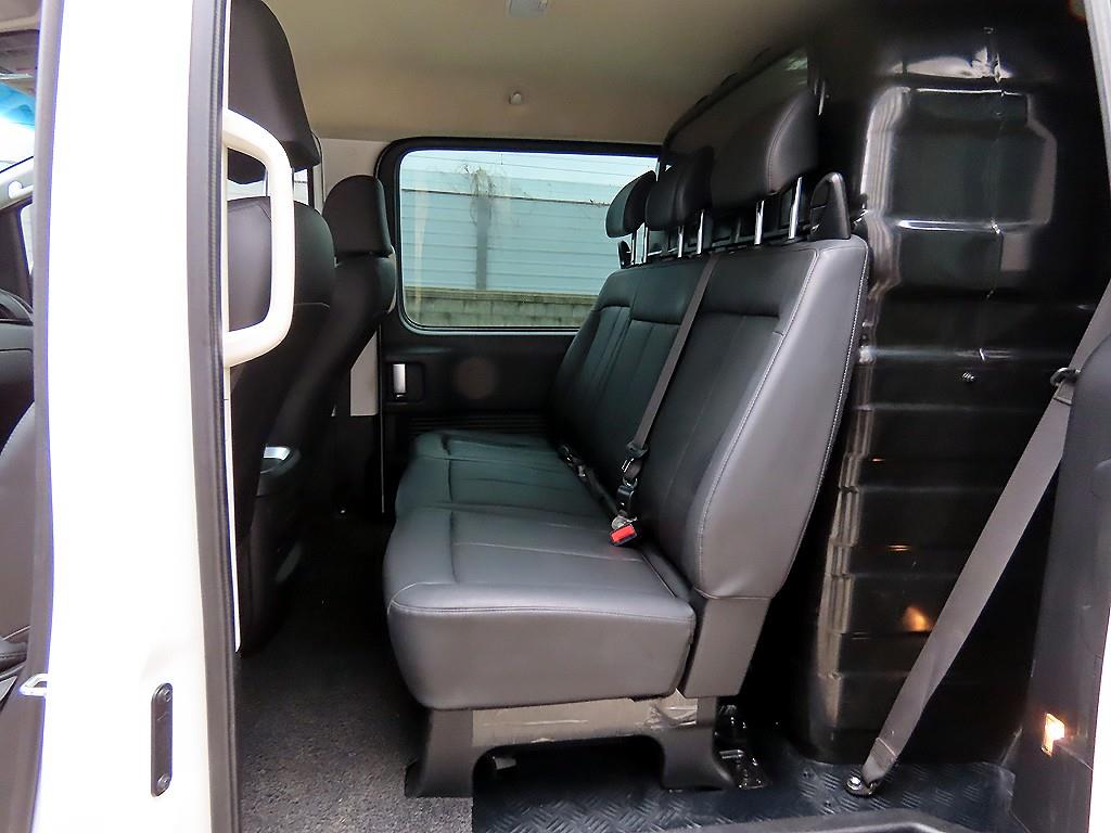 HYUNDAI Staria - Vista 6