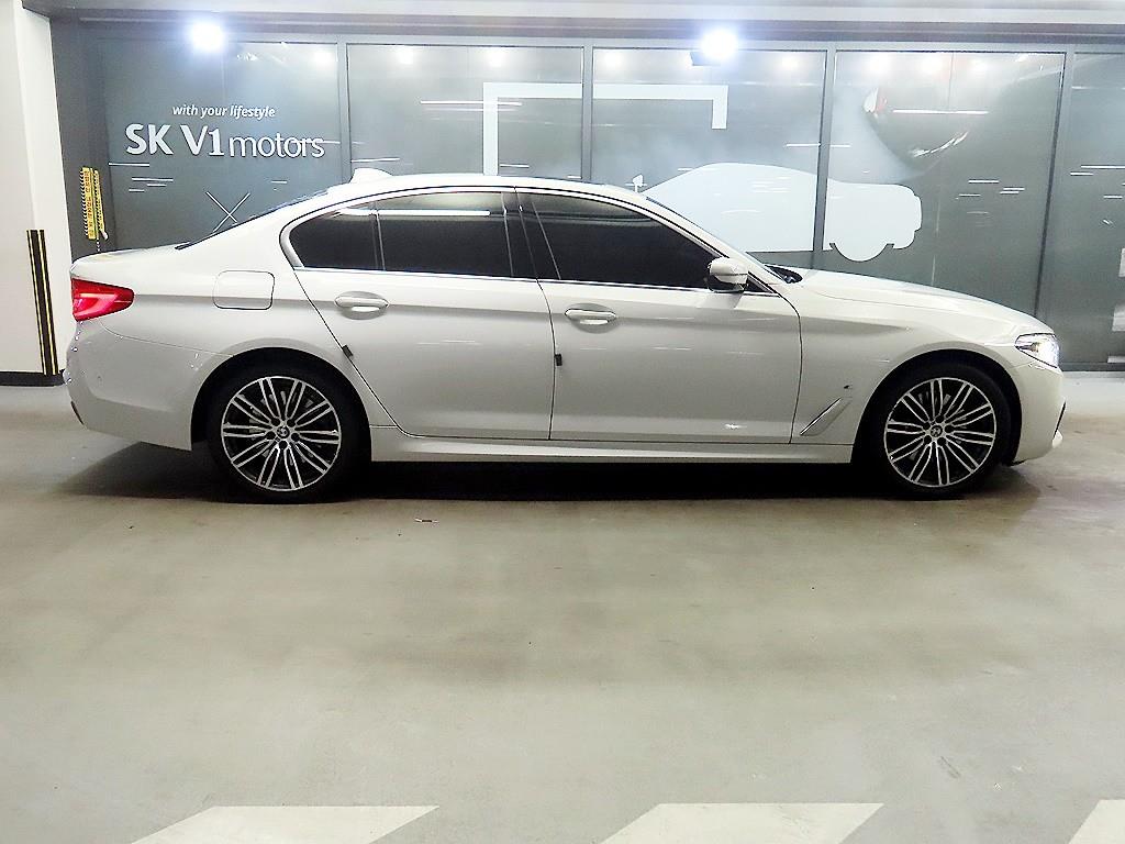 BMW 5 Series - Vista 3