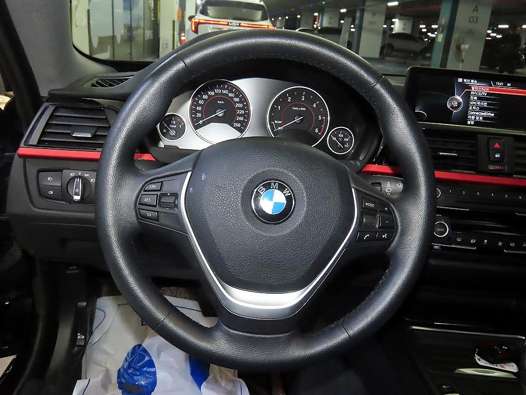 BMW 4 Series - Vista 8