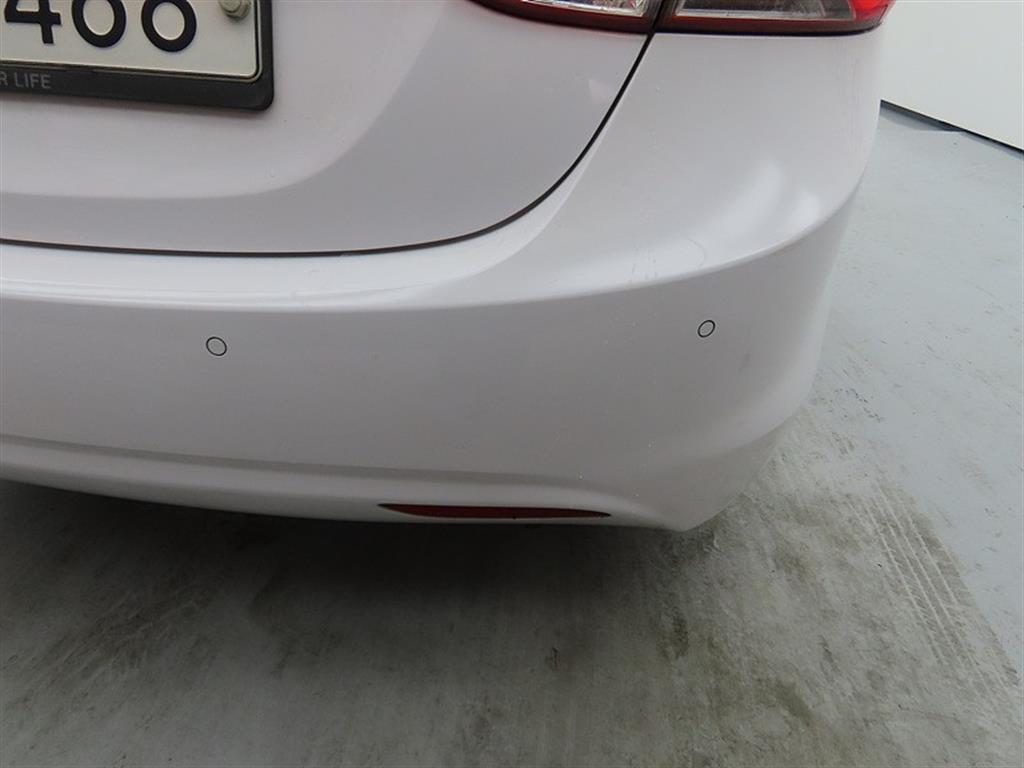 HYUNDAI Avante 2014 Blanco - Importación desde Corea - HF Imports Iquique - Foto 18