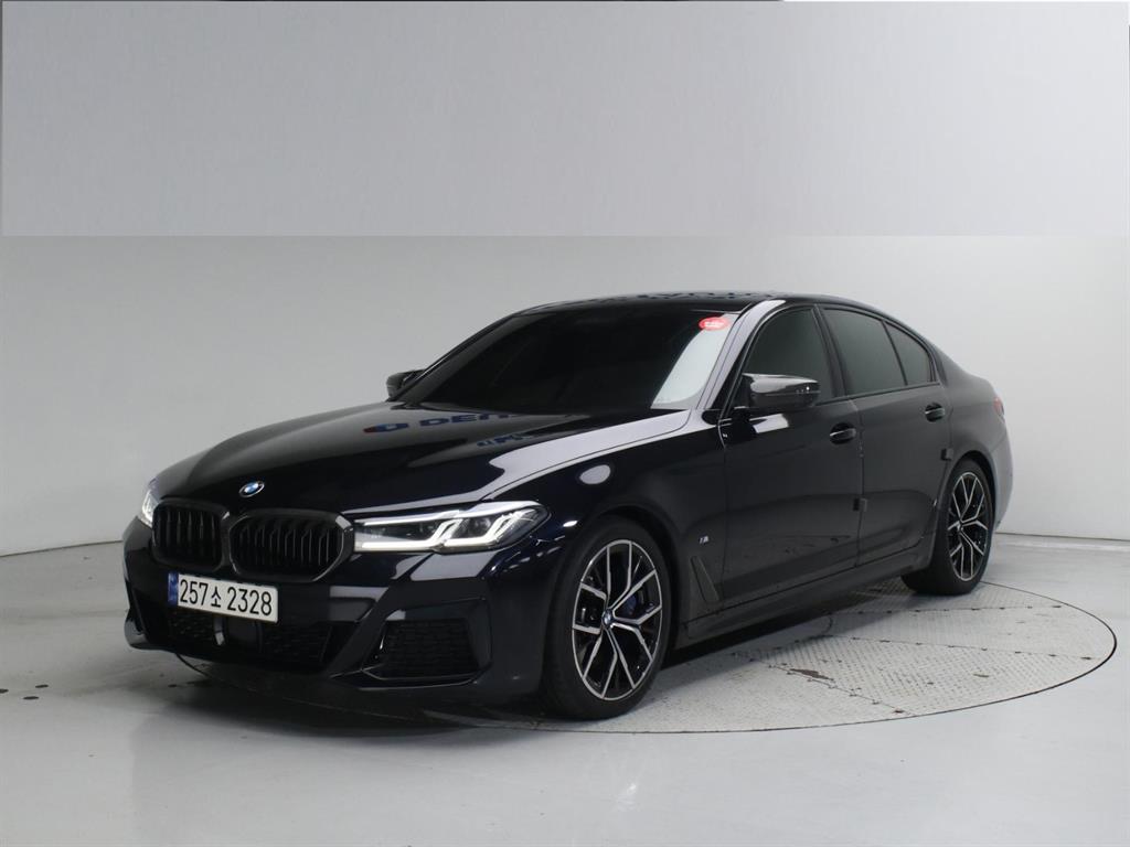 BMW 5 Series 2023 Negro - Importación desde Corea - HF Imports Iquique - Foto 1